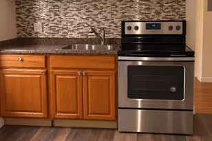 29 Winthrop St, Brockton, MA 02301 - Photo 2