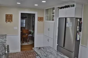28 Cobb Ln, Lynn, MA 01904 - Photo 16