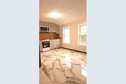 29 Winthrop St #3, Brockton, MA 02301 - Photo 4