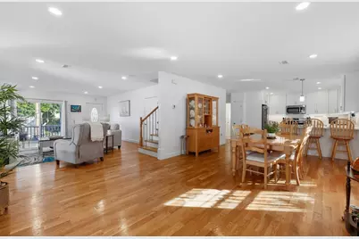 1260 Sea Street, Quincy, MA 02169 - Photo 8