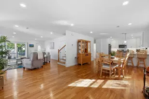 1260 Sea St, Quincy, MA 02169 - Photo 8