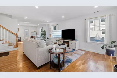 1260 Sea Street, Quincy, MA 02169 - Photo 6