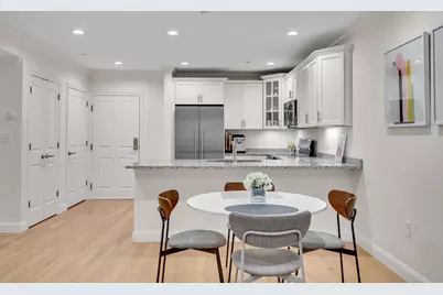 2 Manor Terrace #216, Lexington, MA 02420 - Photo 2