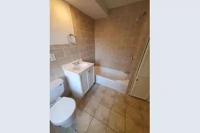 411 Broadway #1, Lynn, MA 01904 - Photo 4