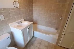 411 Broadway, Lynn, MA 01904 - Photo 4