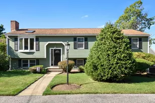 8 College Ln, Beverly, MA 01915 - Photo 2