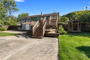 8 College Ln, Beverly, MA 01915 - Photo 6