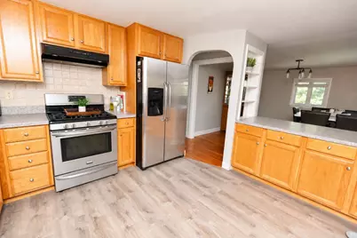 40 Linden Ter, Lynn, MA 01902 - Photo 4