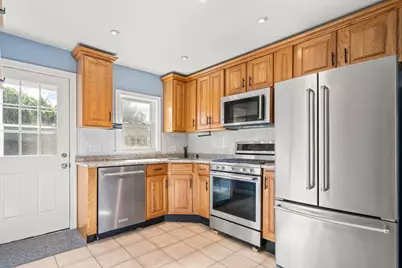 130 Clapp St #130, Stoughton, MA 02072 - Photo 2