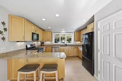 63 Autumn St, Agawam, MA 01001 - Photo 16