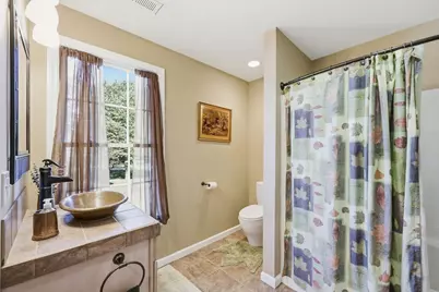 63 Autumn St, Agawam, MA 01001 - Photo 32
