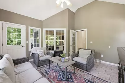 2 Highview Circle, Wilbraham, MA 01095 - Photo 16
