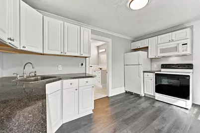14 Central St #2, Ashburnham, MA 01430 - Photo 4