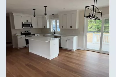 11A Hudson Drive #A, Berkley, MA 02779 - Photo 2