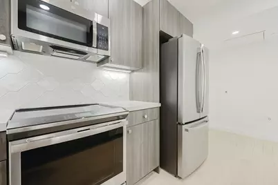 368 Pleasant St #204, Malden, MA 02148 - Photo 8