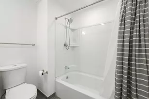 368 Pleasant St, Malden, MA 02148 - Photo 18