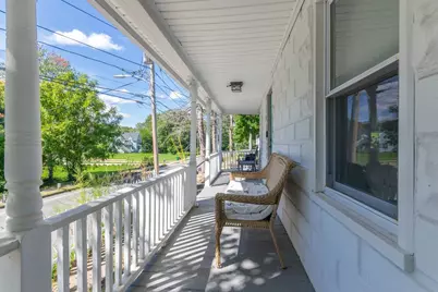 196 Pendleton Ave, Chicopee, MA 01020 - Photo 14