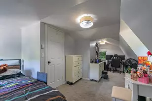 196 Pendleton Ave, Chicopee, MA 01020 - Photo 10