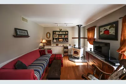 162 Jackson, Belchertown, MA 01007 - Photo 12