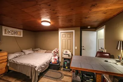 162 Jackson, Belchertown, MA 01007 - Photo 32