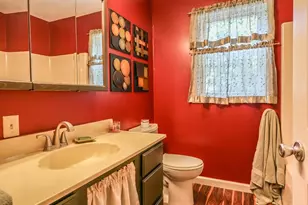 162 Jackson, Belchertown, MA 01007 - Photo 26