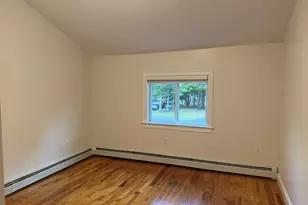 554 Wareham St, Middleborough, MA 02346 - Photo 10