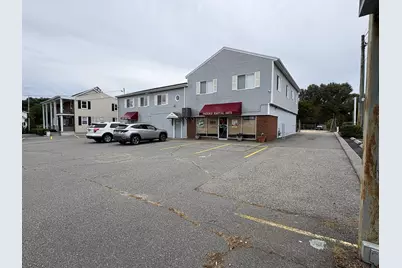 312 Wilbur Ave, Swansea, MA 02777 - Photo 6