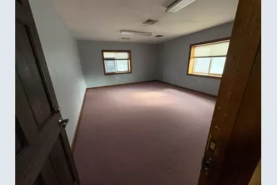 312 Wilbur Ave, Swansea, MA 02777 - Photo 20