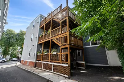534 E 5th St #1, Boston, MA 02127 - Photo 26