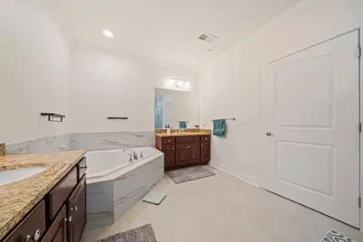 314 Eagles Nest Way #314, Franklin, MA 02038 - Photo 18