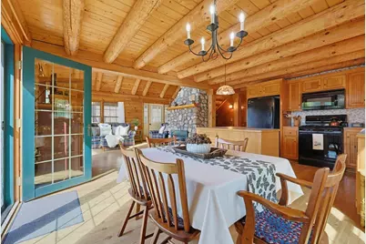 21 Taft Ave, Mendon, MA 01756 - Photo 18