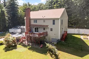 1 Laurelwoods Dr, Townsend, MA 01474 - Photo 2