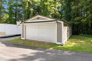1 Laurelwoods Dr, Townsend, MA 01474 - Photo 10