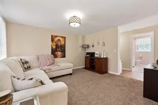 1 Laurelwoods Dr, Townsend, MA 01474 - Photo 14