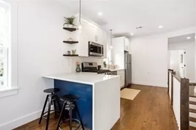 7 Reeds Ct #2, Somerville, MA 02145 - Photo 4