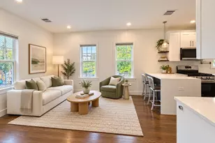 7 Reeds Ct, Somerville, MA 02145 - Photo 2