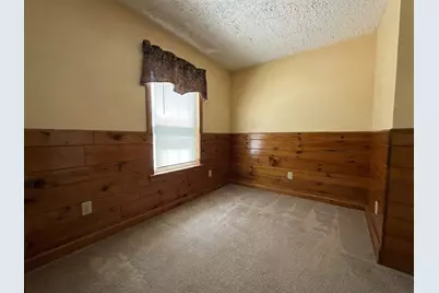 41 Smith St, Fitchburg, MA 01420 - Photo 22