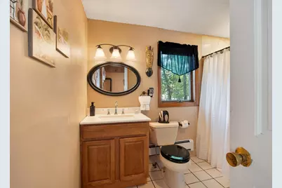41 Smith St, Fitchburg, MA 01420 - Photo 16