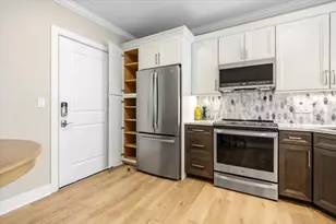 21 Totman St, Quincy, MA 02169 - Photo 2