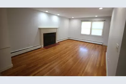 163 Farm St #1, Millis, MA 02054 - Photo 8