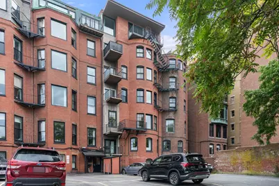 242 Beacon St #5, Boston, MA 02116 - Photo 22