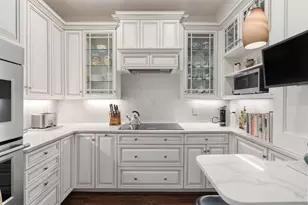 242 Beacon St, Boston, MA 02116 - Photo 8