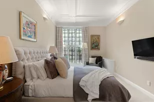 242 Beacon St, Boston, MA 02116 - Photo 10