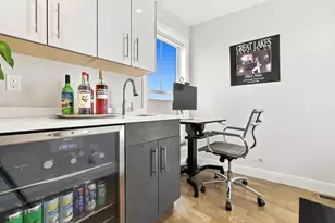 8 Baker Ct, Boston, MA 02125 - Photo 34