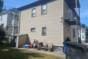 122 Princeton St, New Bedford, MA 02745 - Photo 24