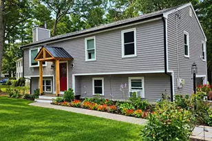 155 Hathaway St, Wareham, MA 02571 - Photo 2