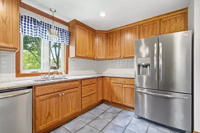 40 W Belmont St, Ludlow, MA 01056 - Photo 18