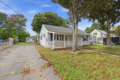 40 W Belmont St, Ludlow, MA 01056 - Photo 2