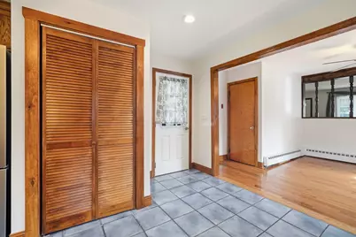40 W Belmont St, Ludlow, MA 01056 - Photo 12