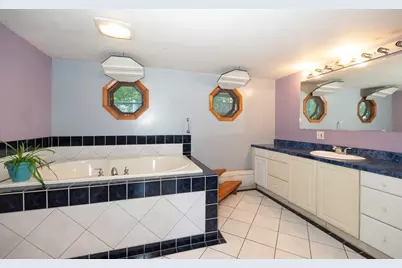 368 Essex Avenue, Gloucester, MA 01930 - Photo 8